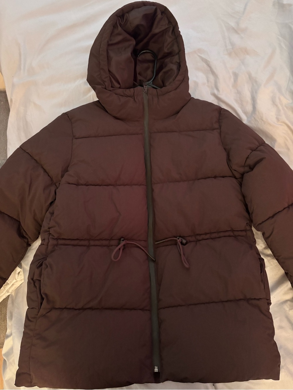 Women's Hooded Puffer Jacket - Chocolate Brown